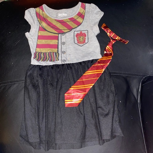 Cute Toddler Girls HARRY POTTER Dress & Tie Size 4T - Picture 1 of 1